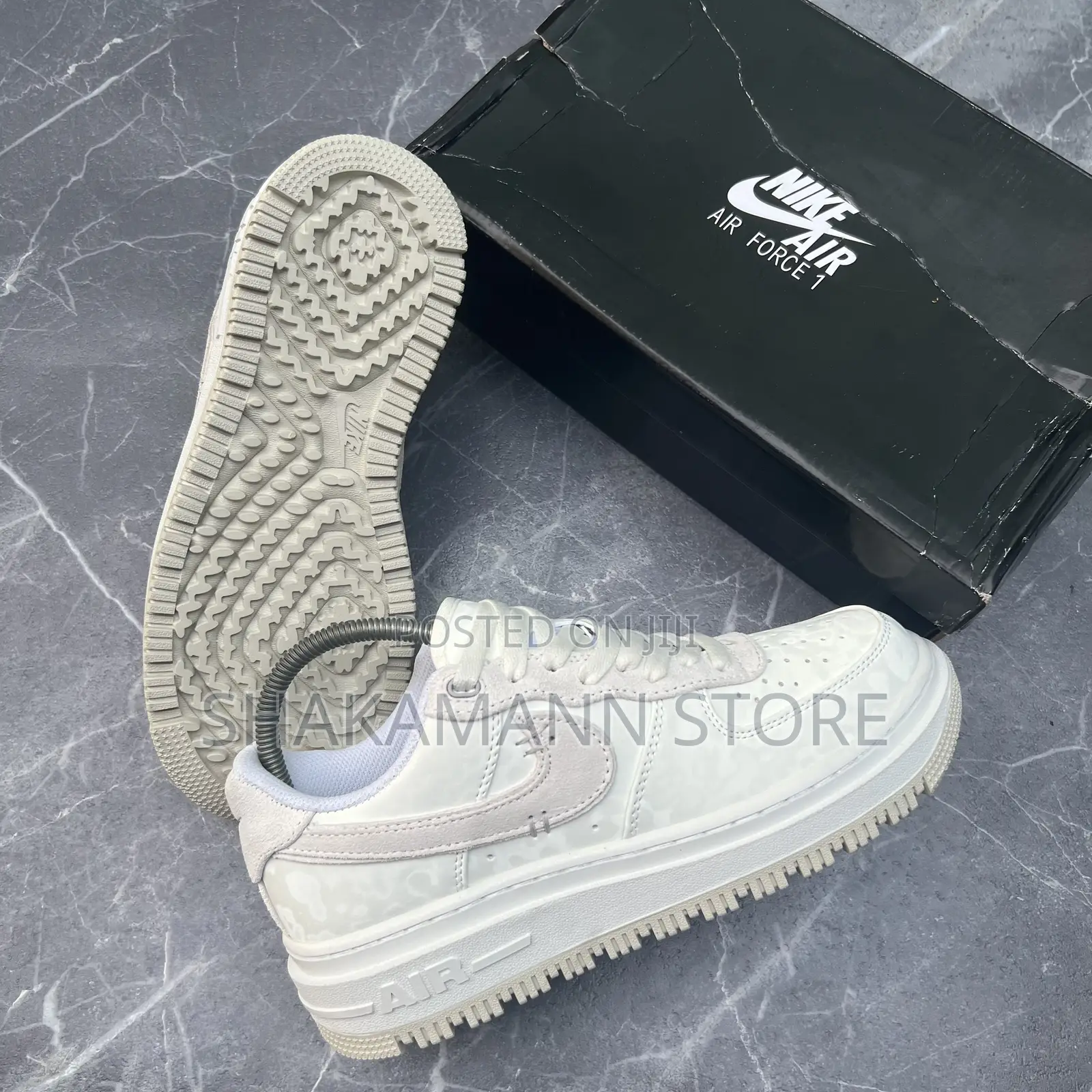 Original Air Force 1 Luxe Triple White