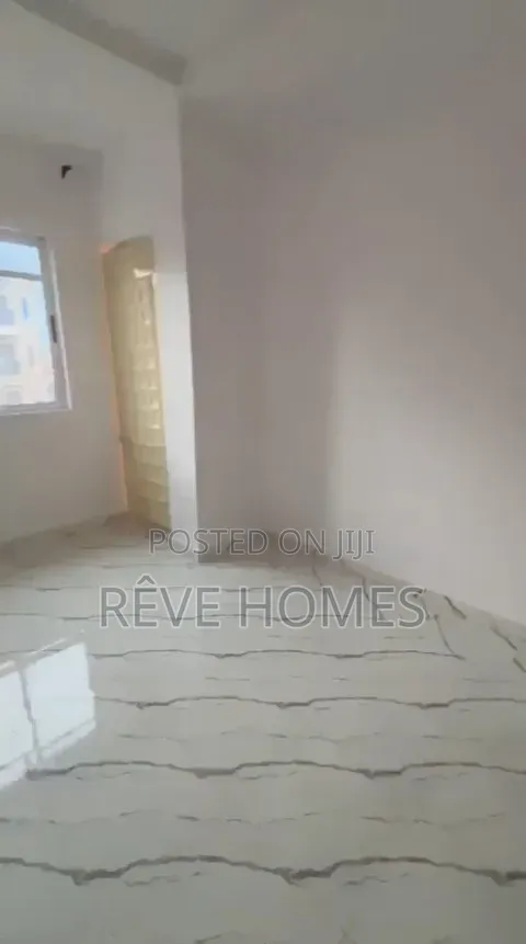 Studio Apartment in Bajulaiye, Shomolu / Shomolu for rent