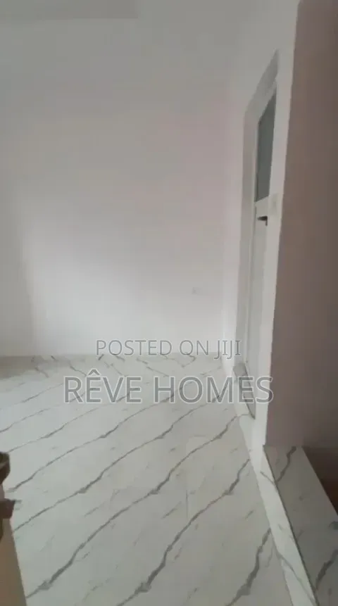 Studio Apartment in Bajulaiye, Shomolu / Shomolu for rent