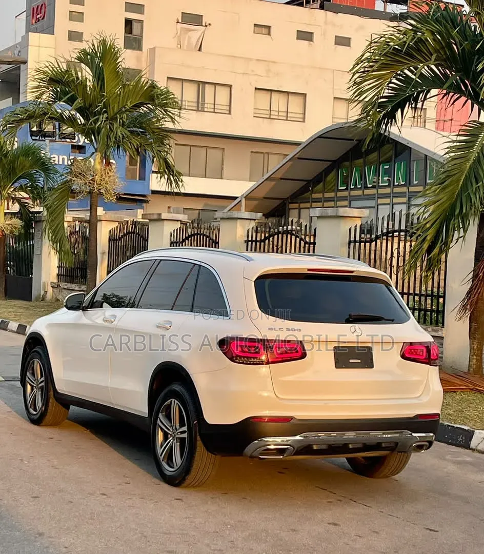 Mercedes-Benz GLC-Class 2021 White