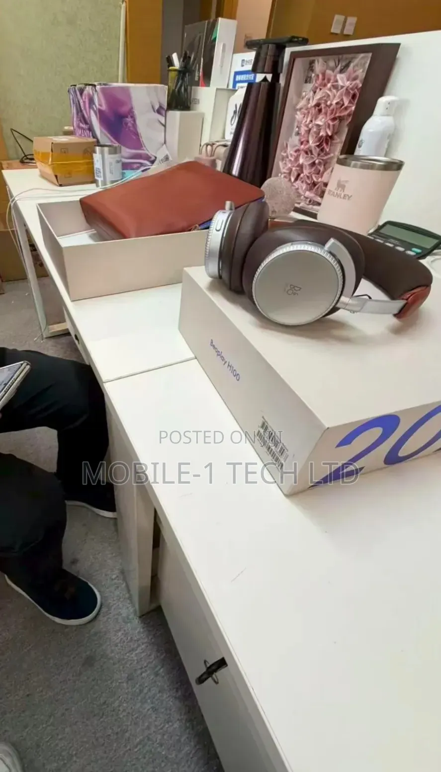 Luxury Beoplay H100 Century Edition