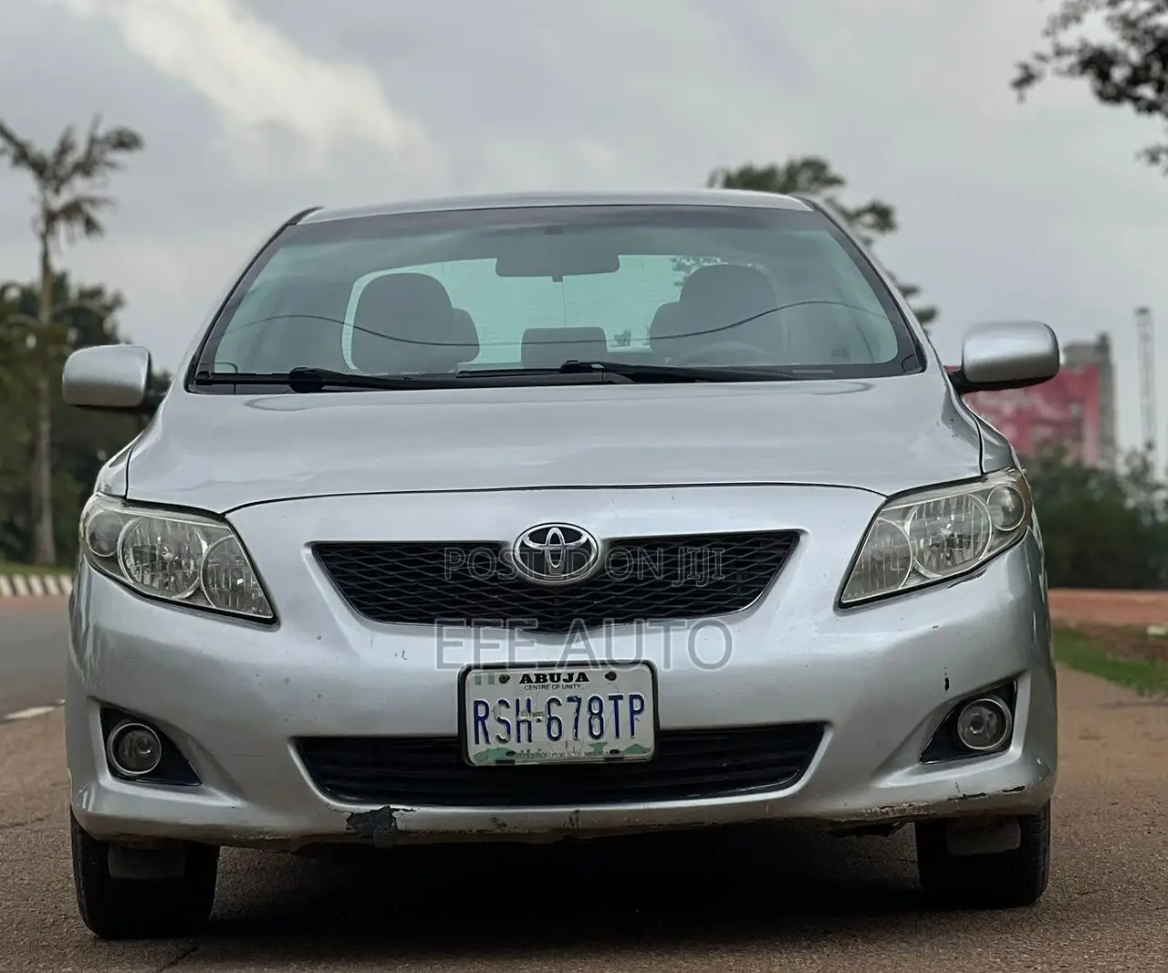 Toyota Corolla 2010 Silver