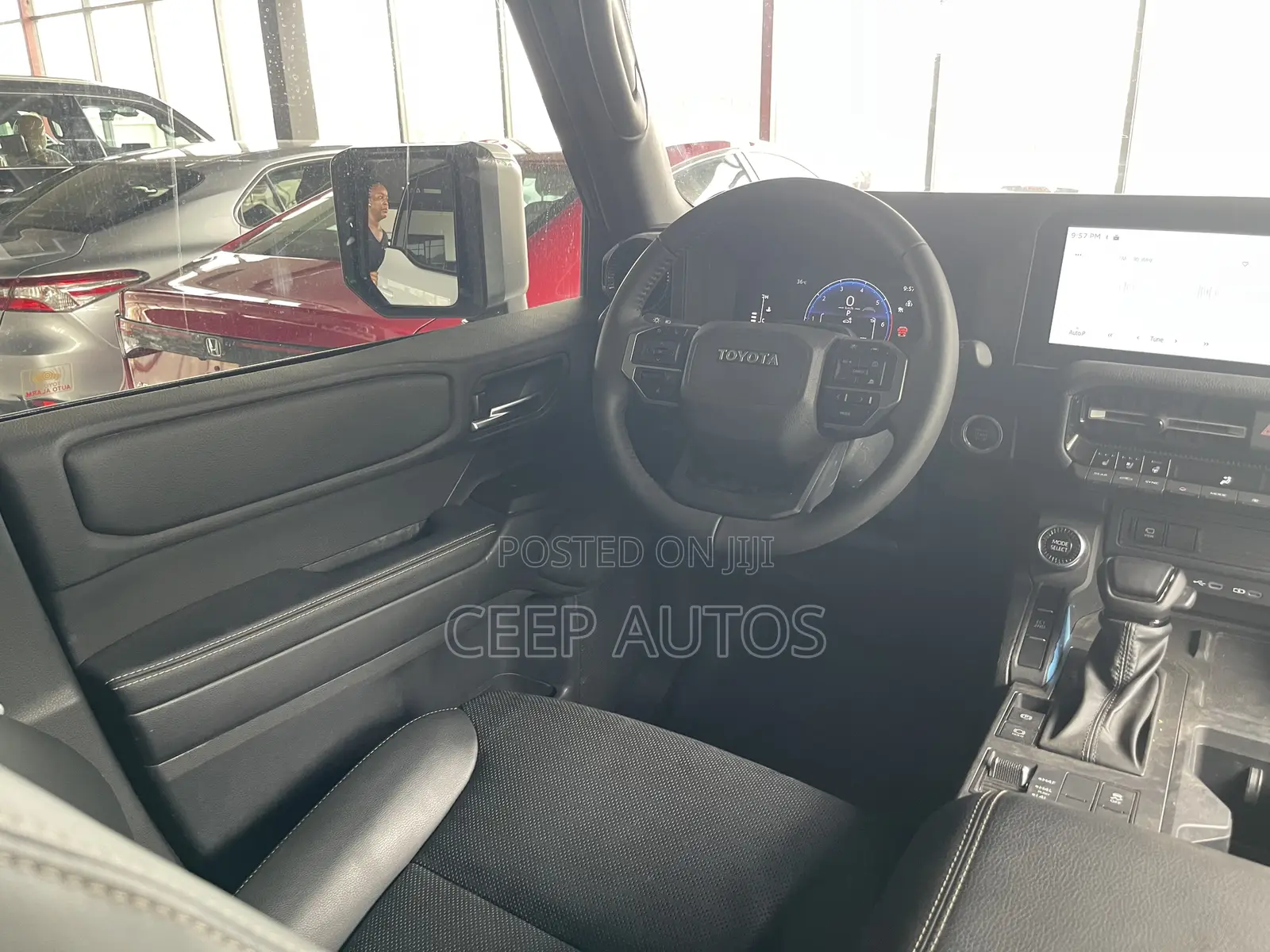 Toyota Land Cruiser Prado 2026 White