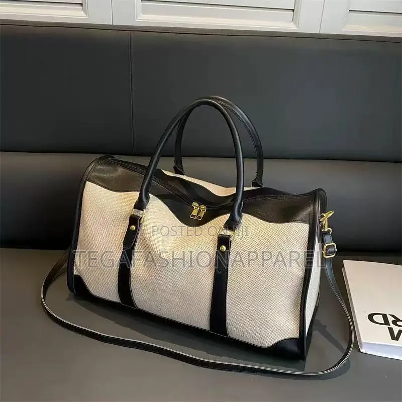 Minimalist Plain Leather Duffel Bag