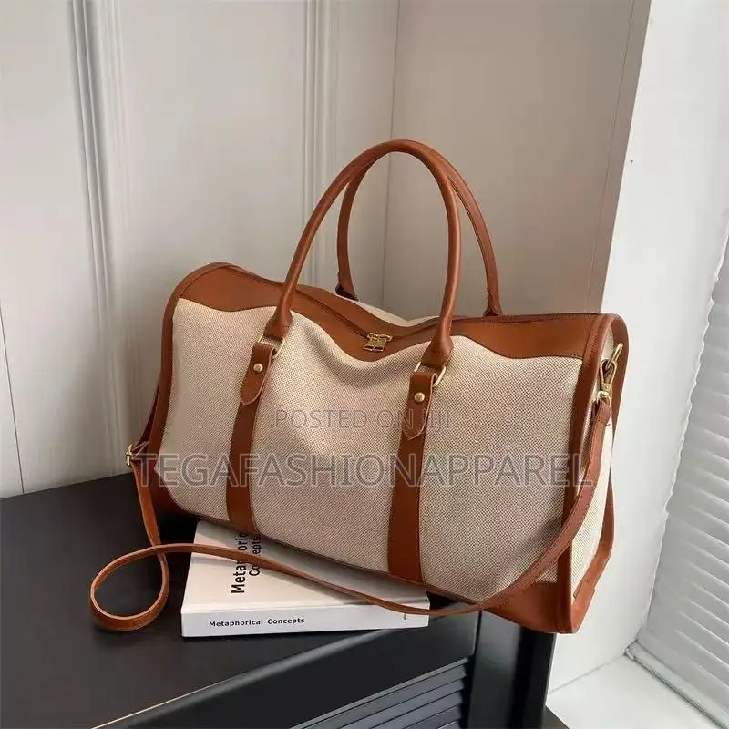 Minimalist Plain Leather Duffel Bag