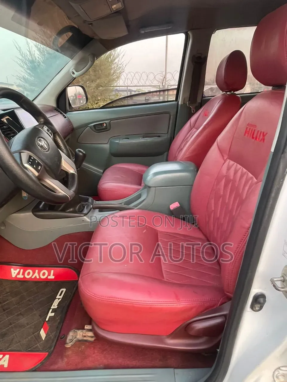Toyota Hilux 2013 White