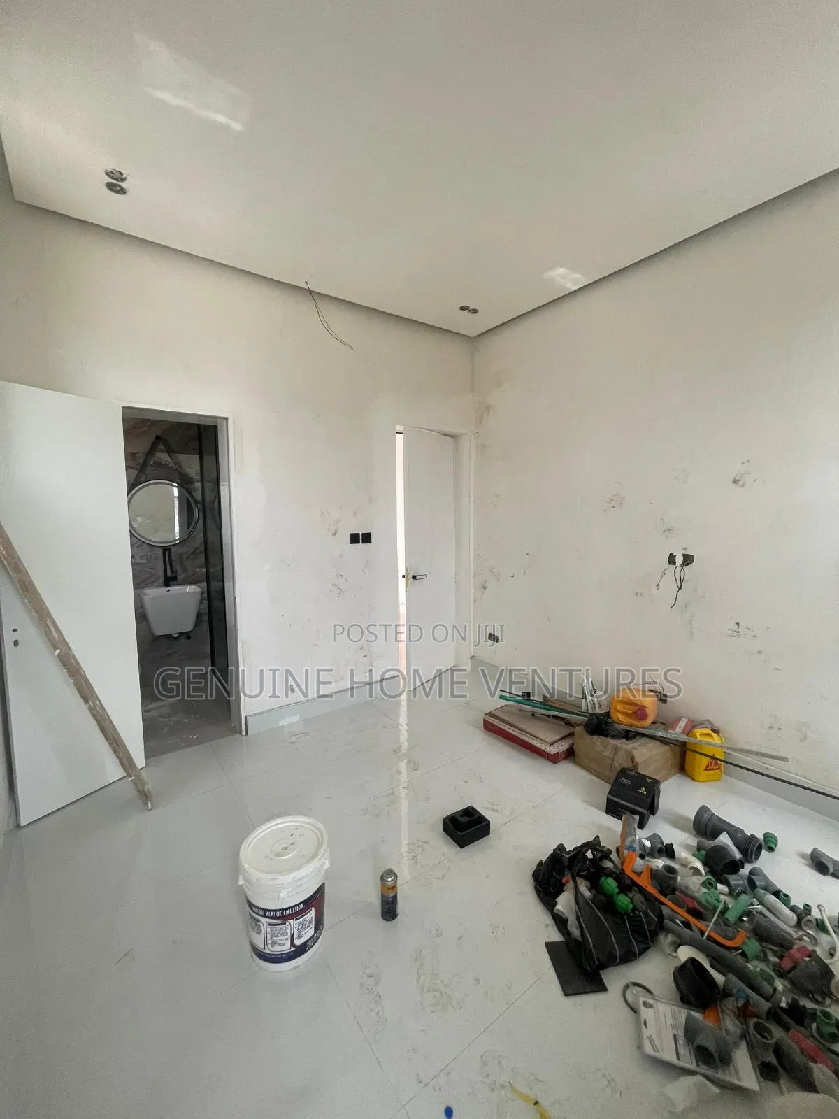 5bdrm Duplex in Ikate Lekki Phase for sale