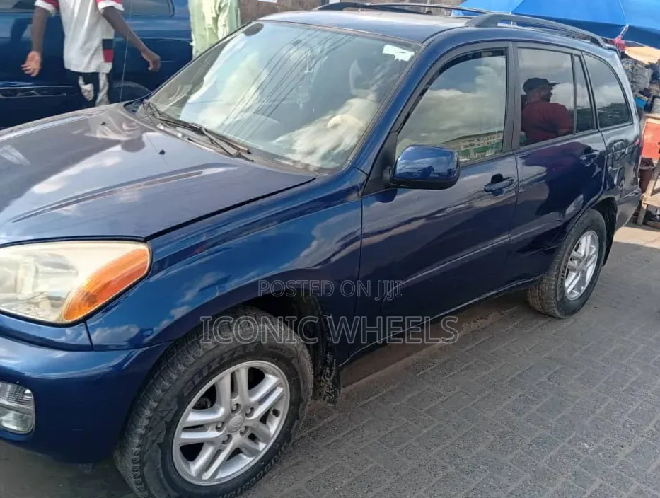 Toyota RAV4 Automatic 2003 Blue