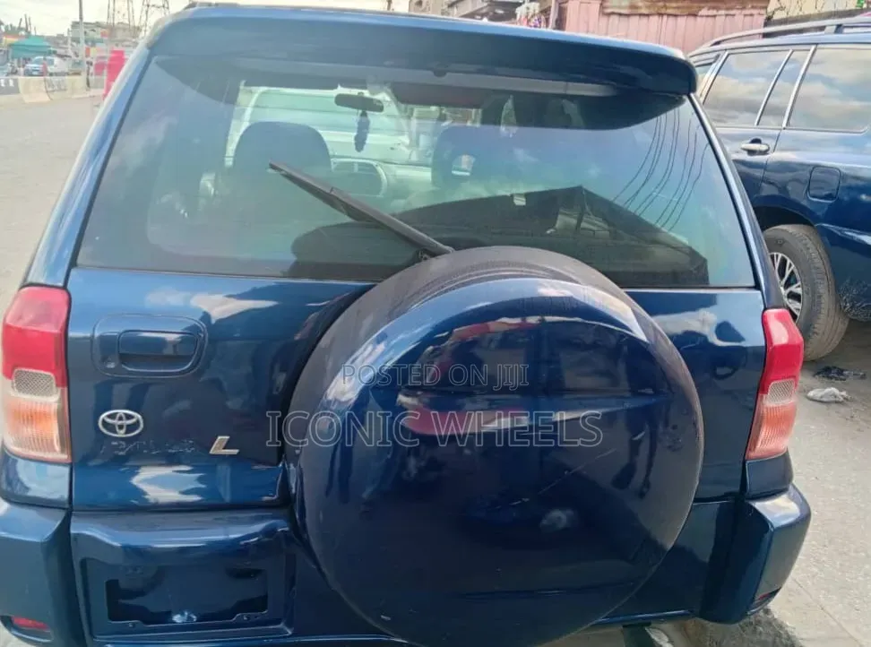 Toyota RAV4 Automatic 2003 Blue