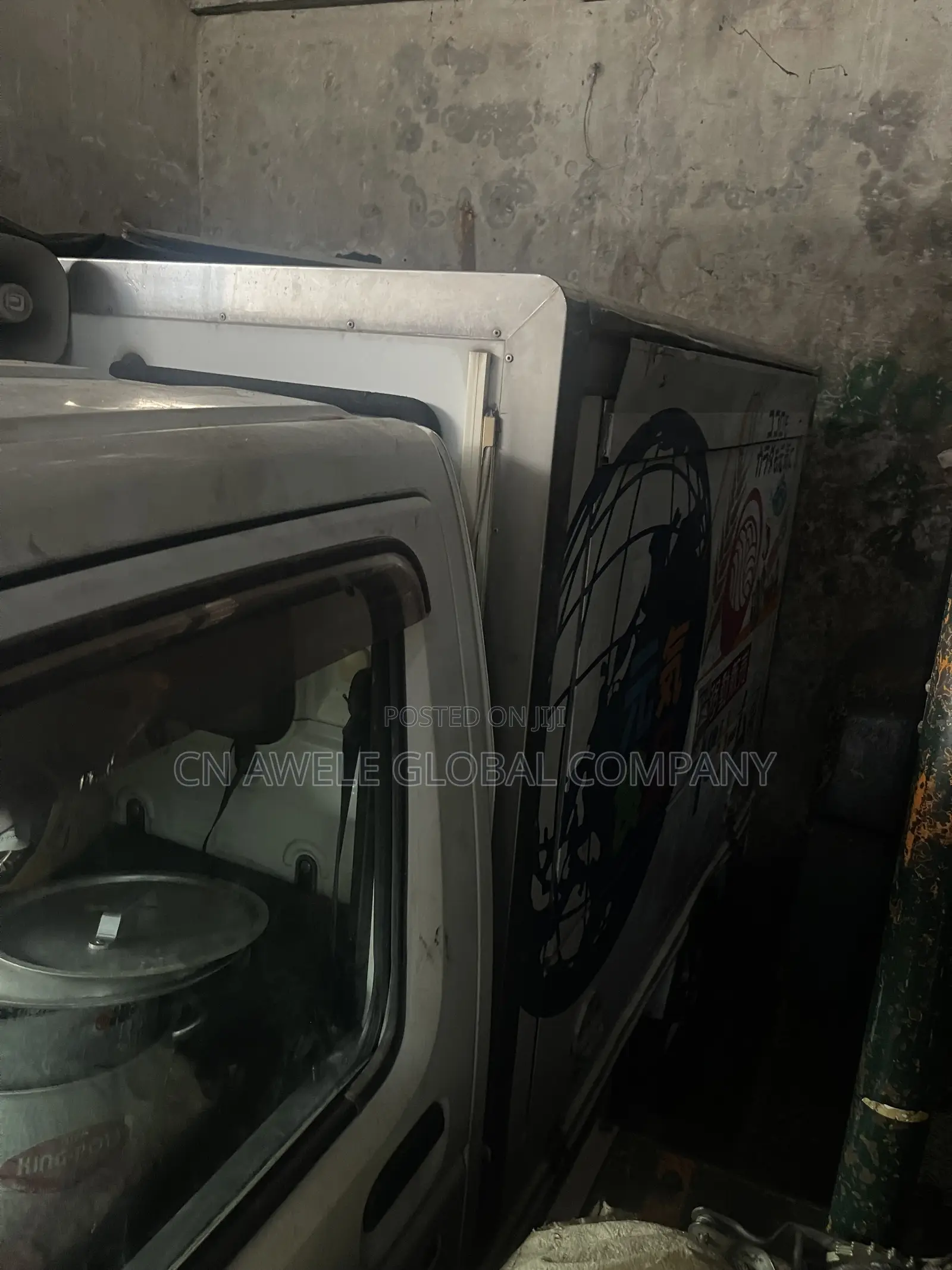 Mini Refrigerator Cooling Van