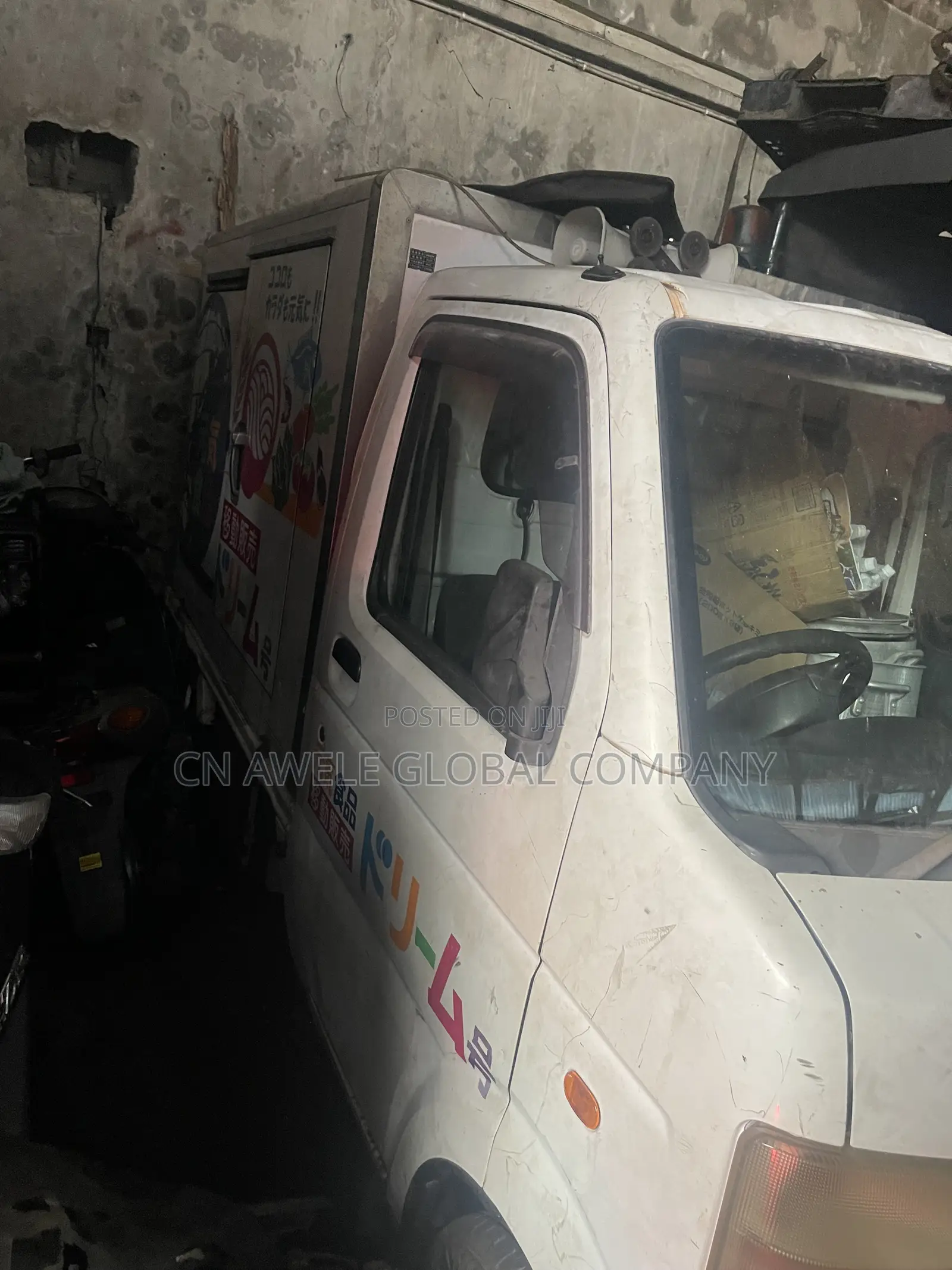 Mini Refrigerator Cooling Van