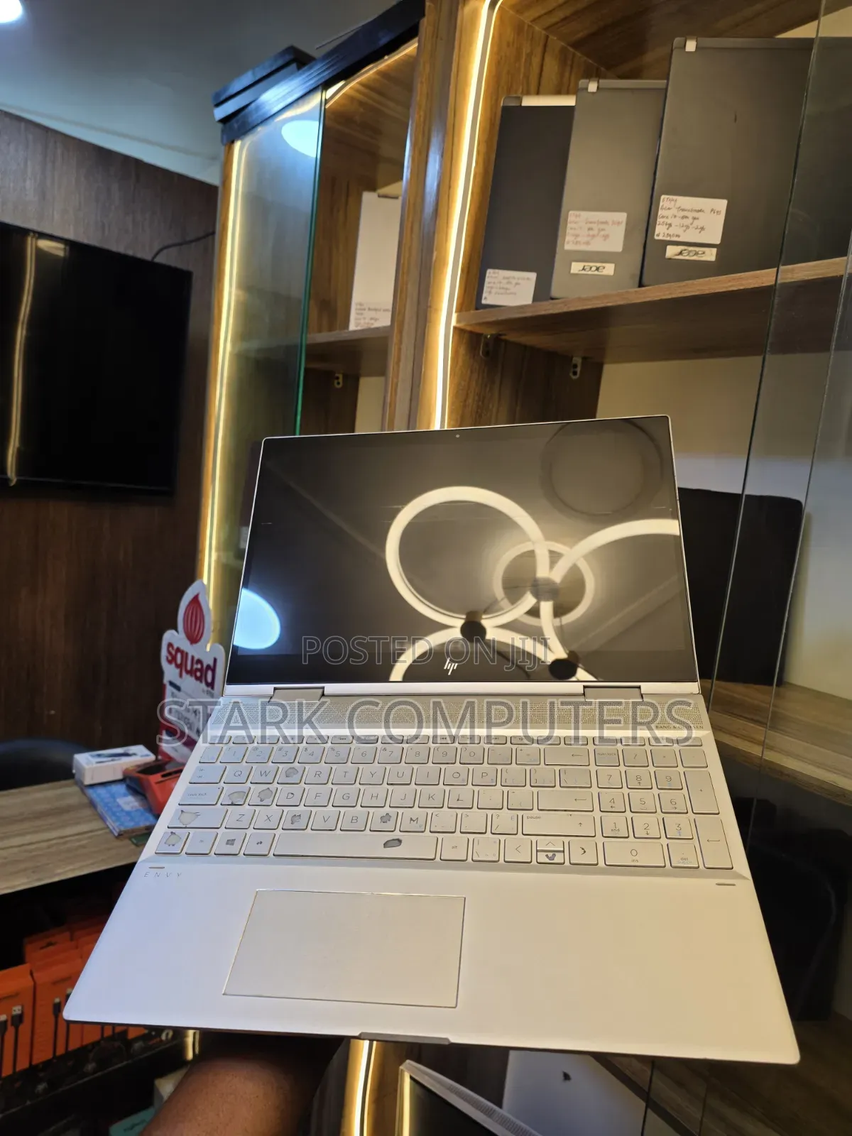 Laptop HP Envy x360 Convertible 15 es2xx 16GB Intel Core i5 SSD 256GB