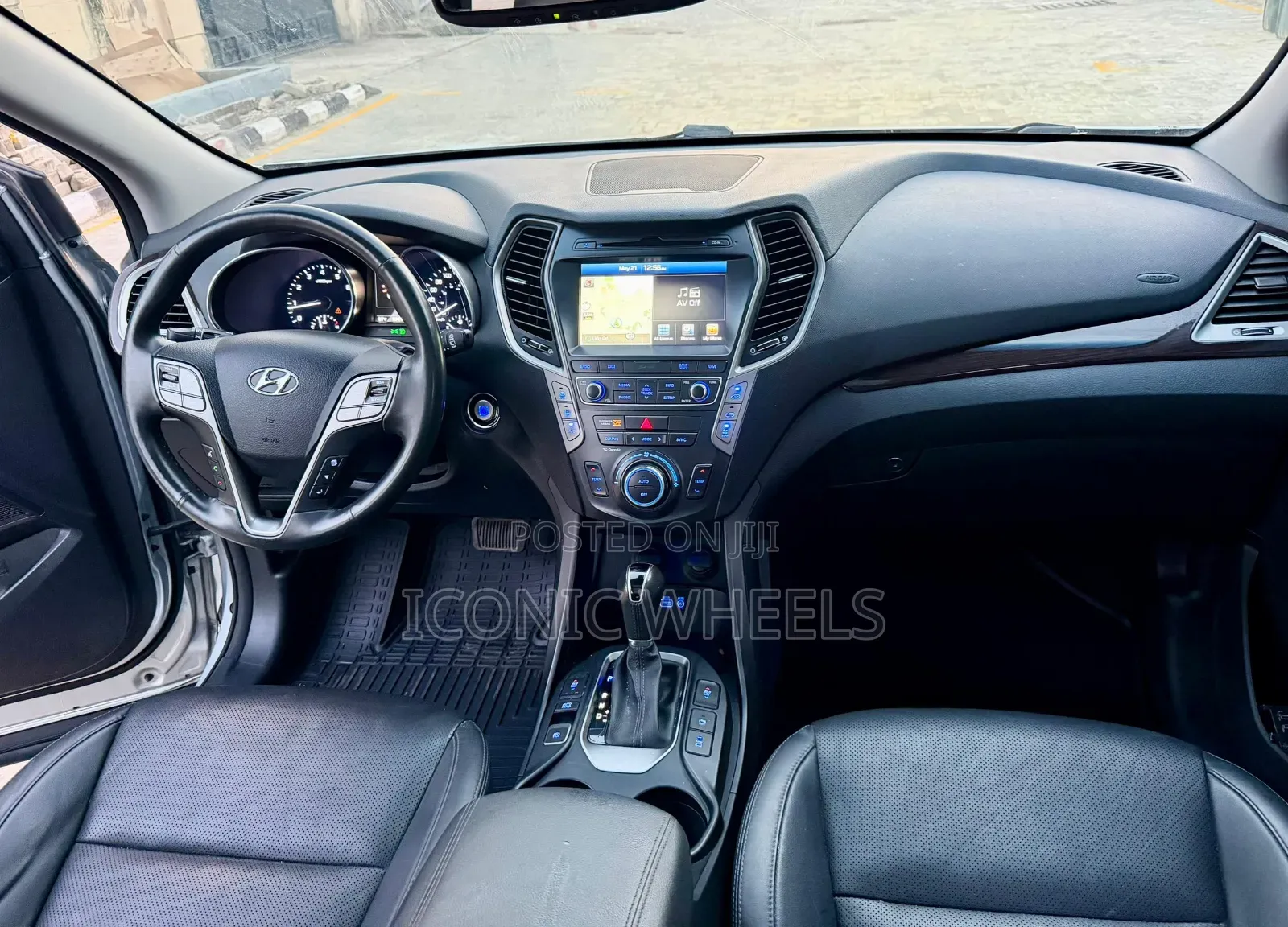 Hyundai Santa Fe 2018 Silver