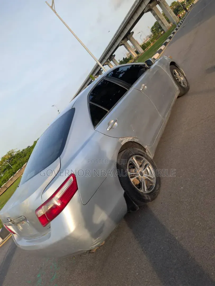 Toyota Camry 2.4 LE 2008 Silver