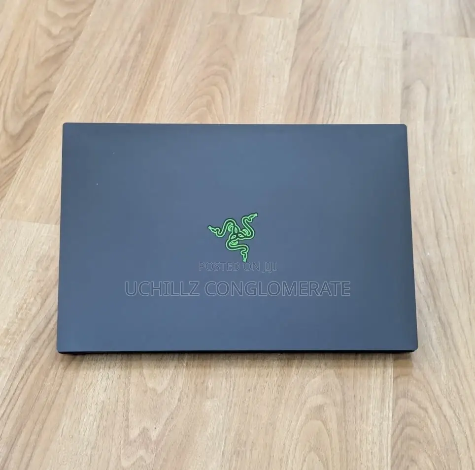 New Laptop Razer Blade 32GB Intel Core i7 SSD 512GB