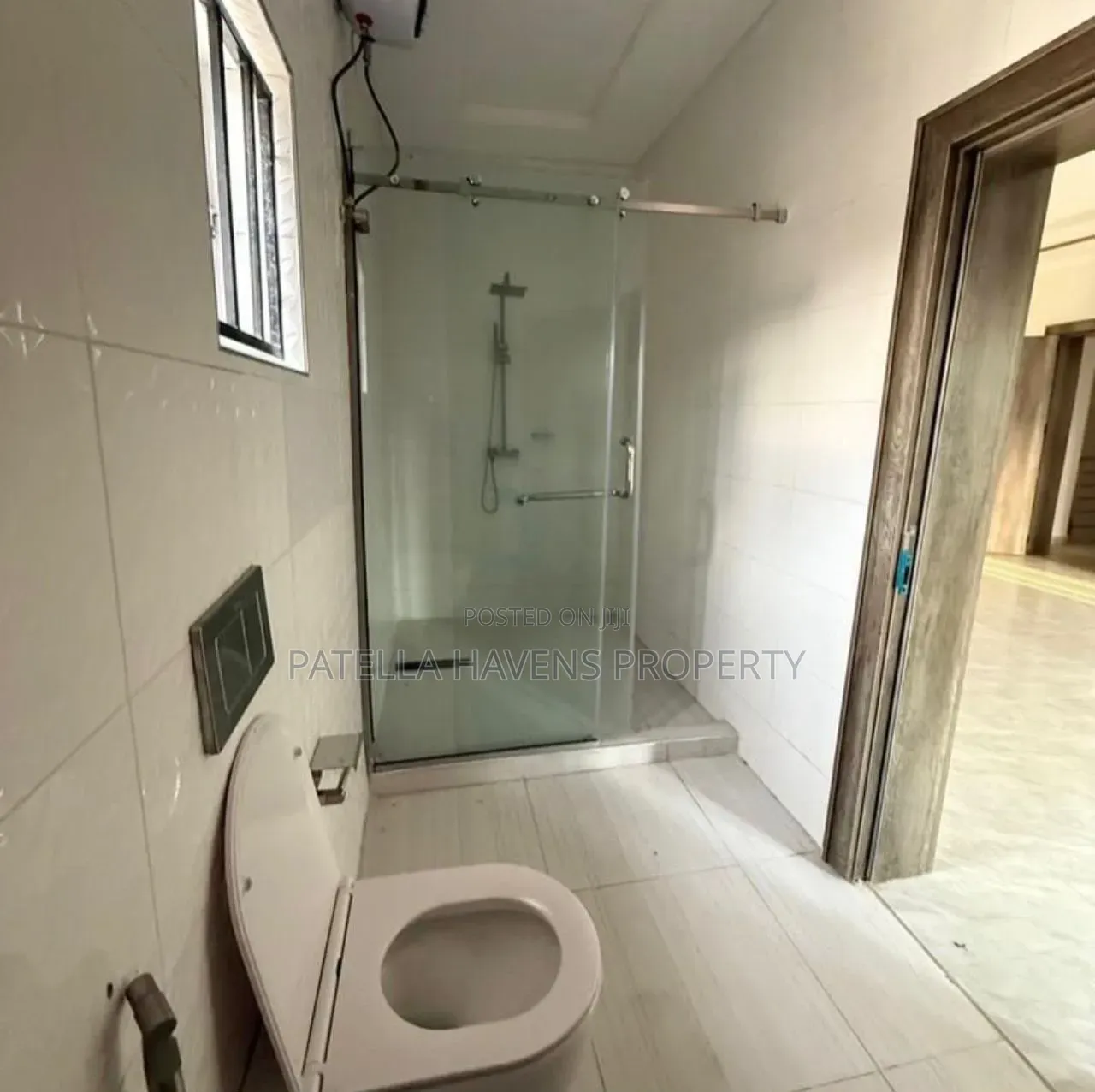 4bdrm Duplex in Life Camp for sale