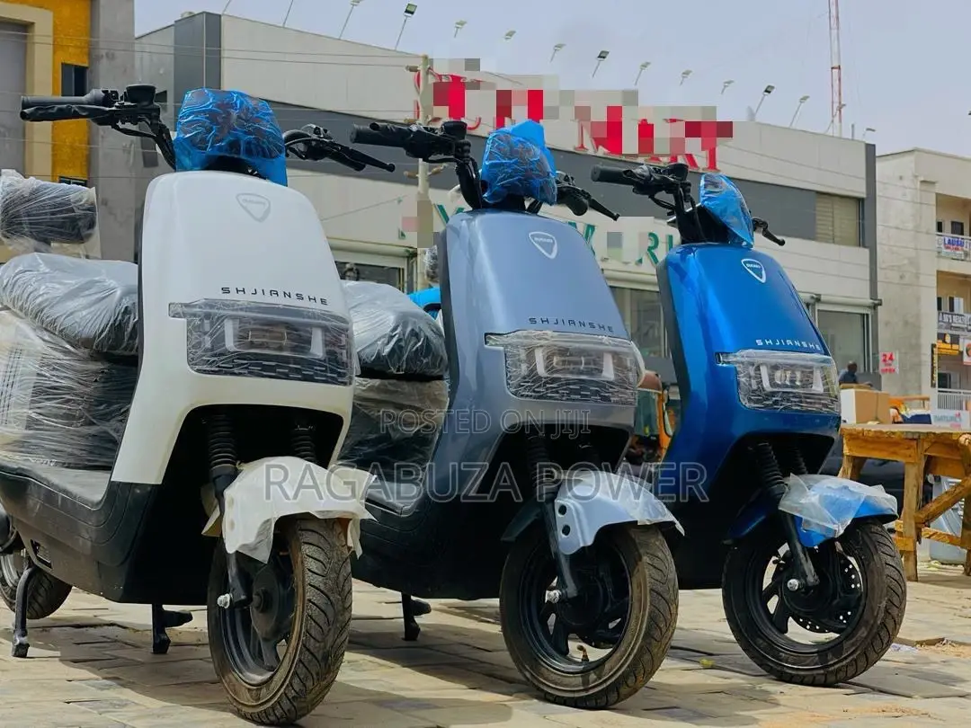 New Motorcycle 2025 White
