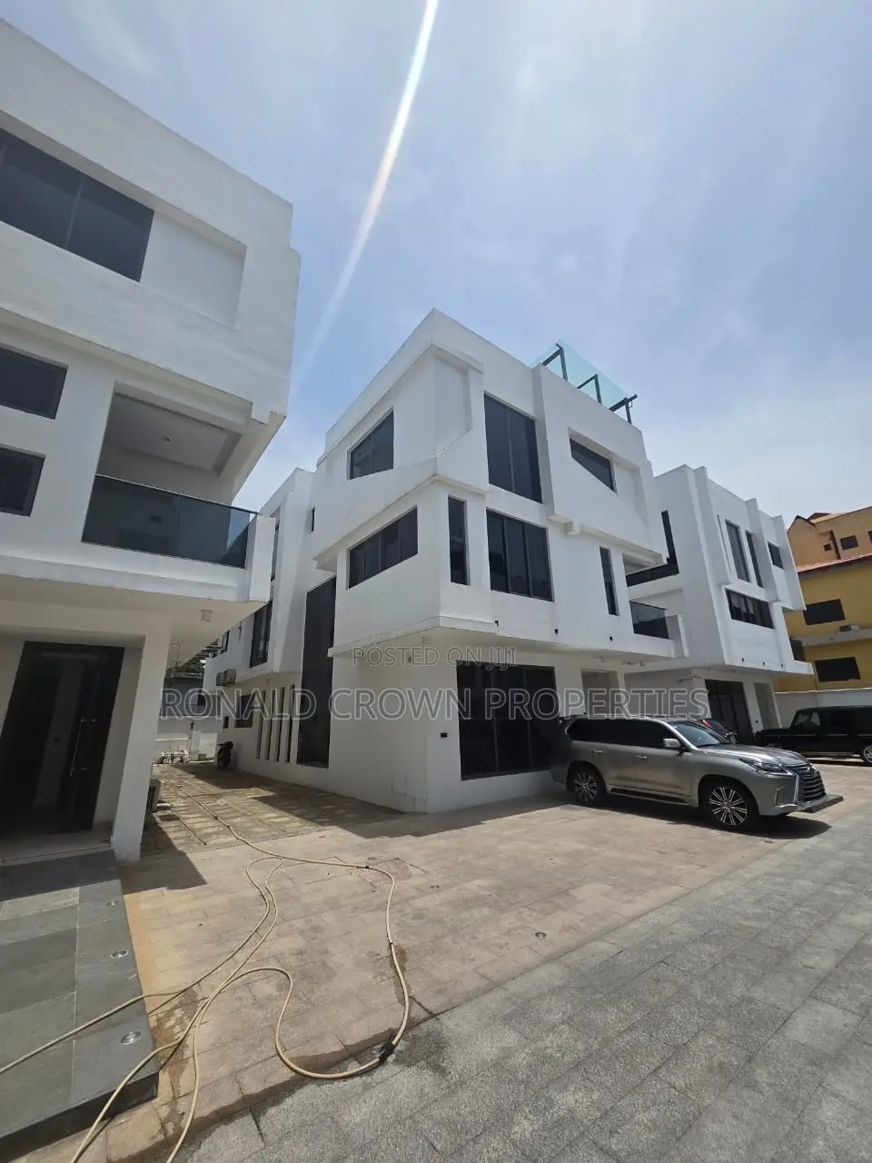5bdrm Duplex in Ikoyi S.W for sale