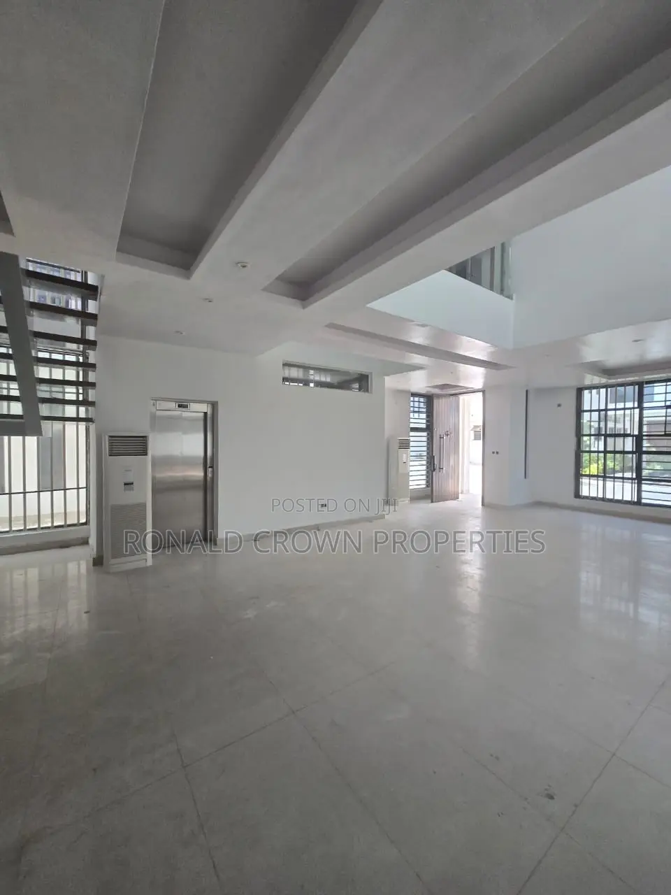 5bdrm Duplex in Ikoyi S.W for sale