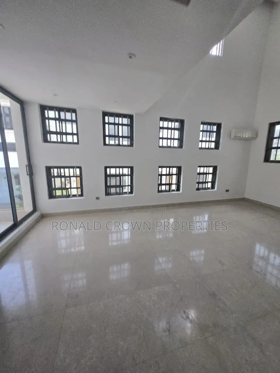 5bdrm Duplex in Ikoyi S.W for sale