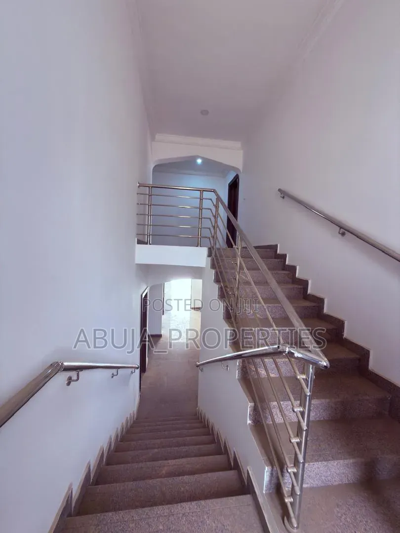 6bdrm Duplex in Maitama for rent