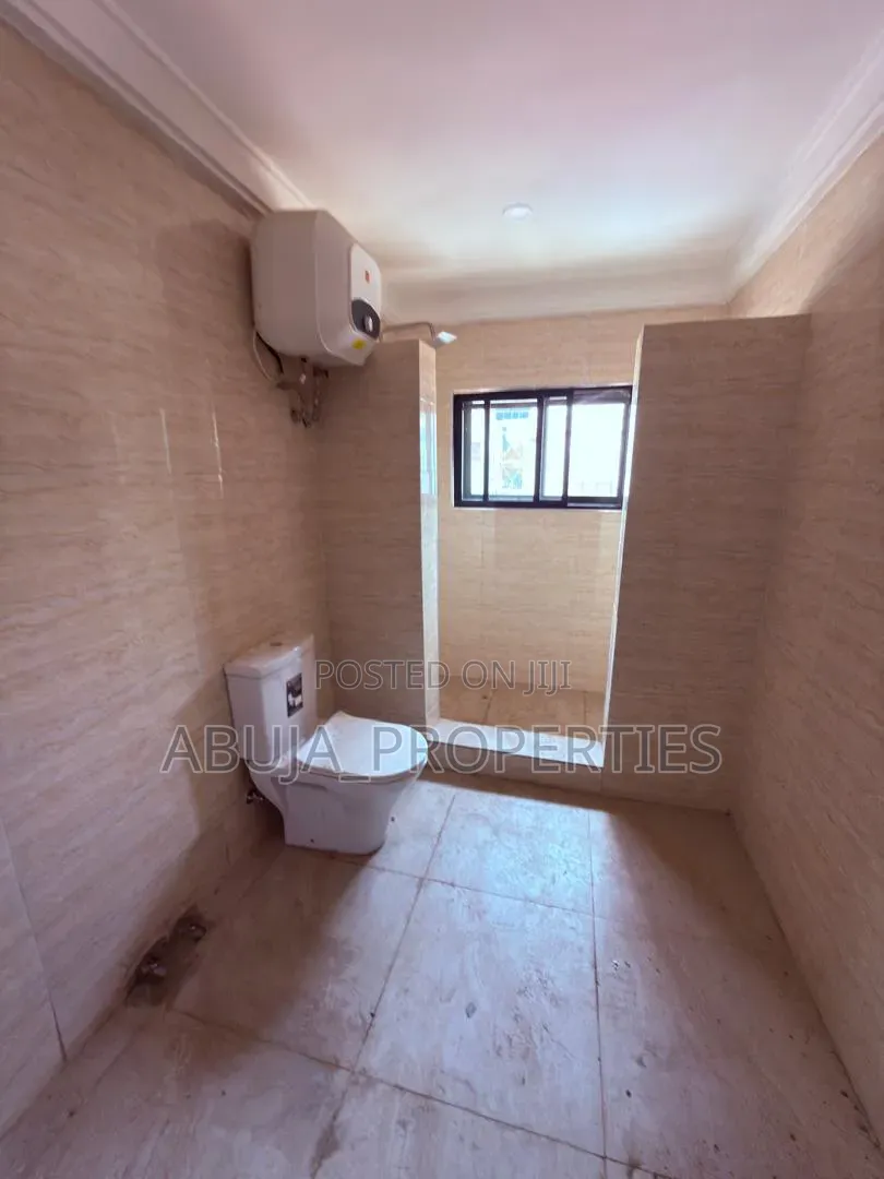 6bdrm Duplex in Maitama for rent