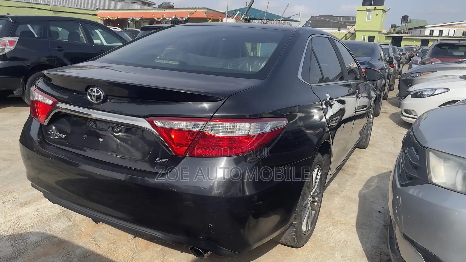 Toyota Camry SE 4dr Sedan (2.5L 4cyl 6A) 2016 Black