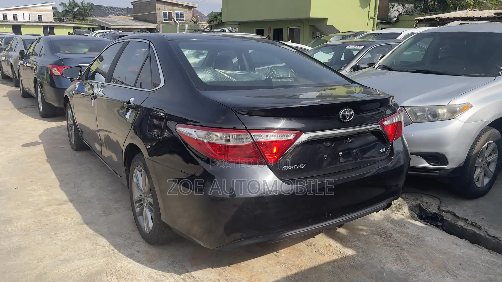 Toyota Camry SE 4dr Sedan (2.5L 4cyl 6A) 2016 Black
