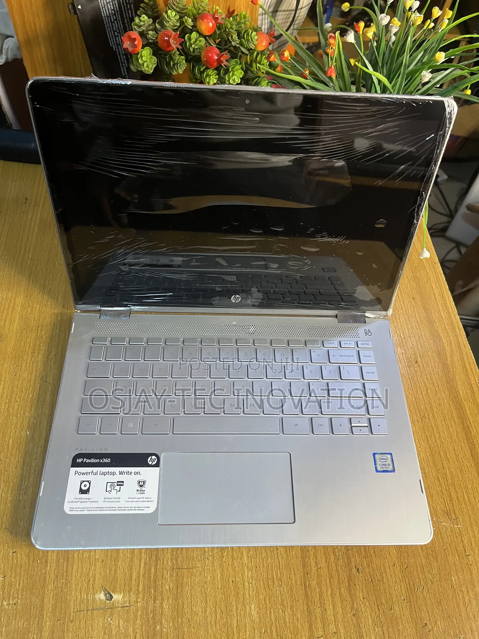 Laptop HP Pavilion 14 x360 2-in-1 8GB Intel Core i5 SSD 256GB