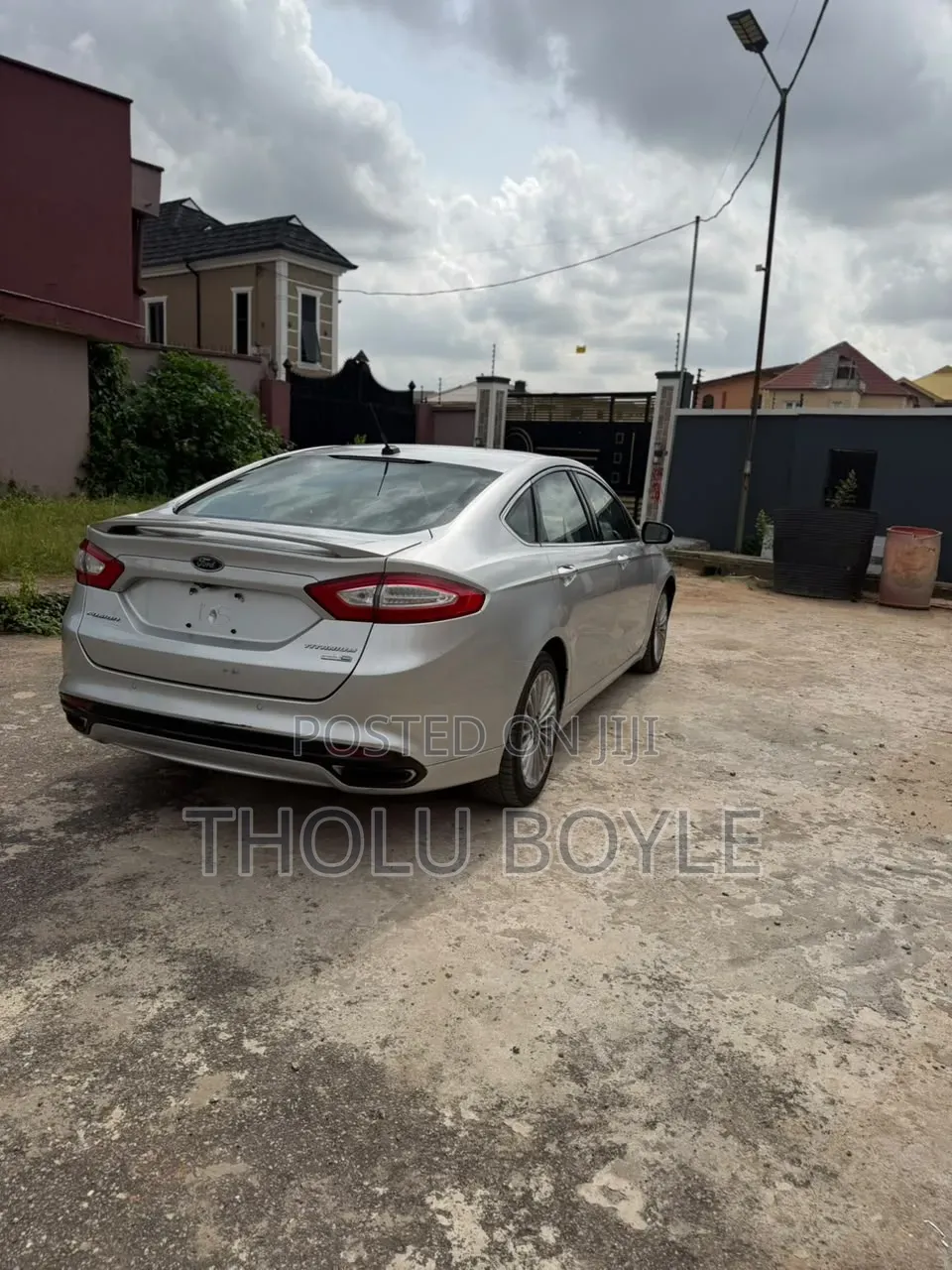Ford Fusion Titanium 4dr Sedan AWD w/EcoBoost (2.0L 4cyl Turbo 6A) 2015