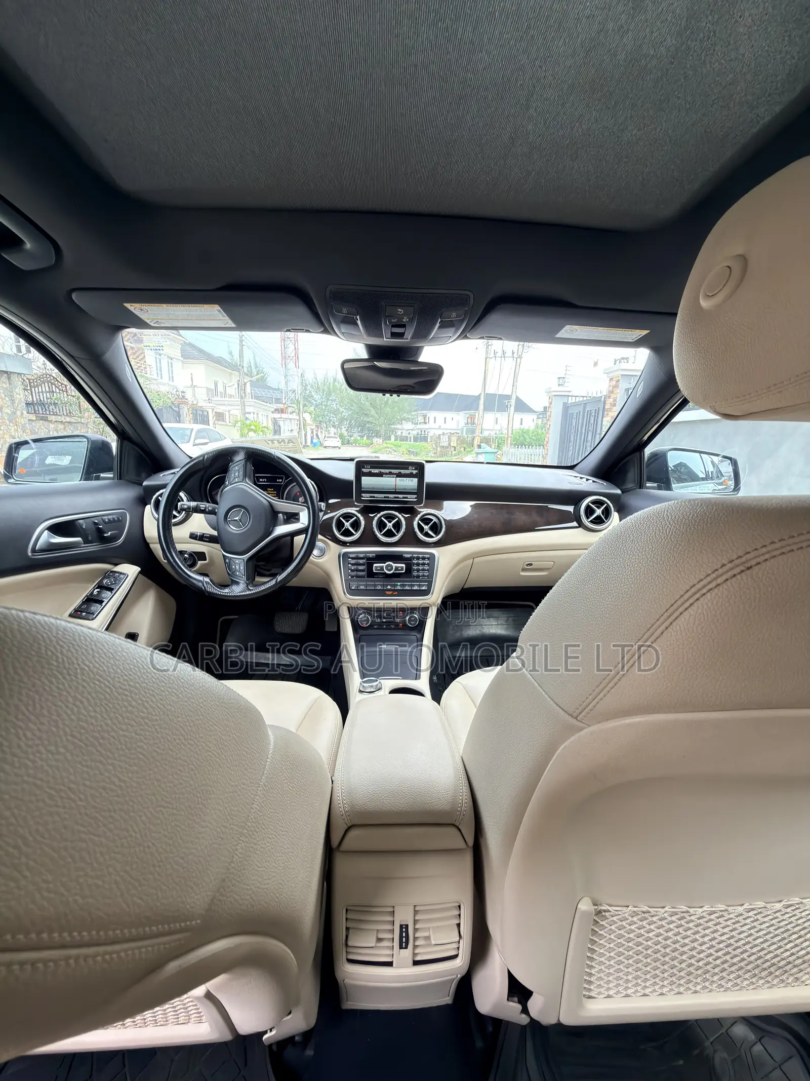 Mercedes-Benz GLA 250 2015 Black