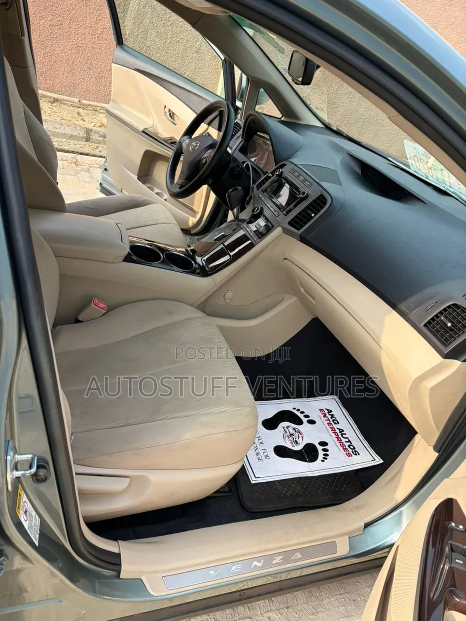 Toyota Venza XLE 2011 Green