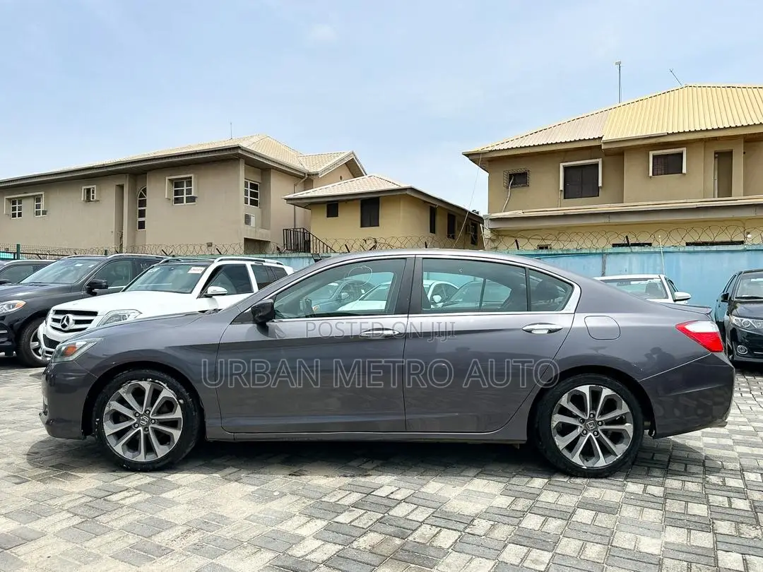 Honda Accord Sport 4dr Sedan (2.4L 4cyl 6M) 2015 Gray