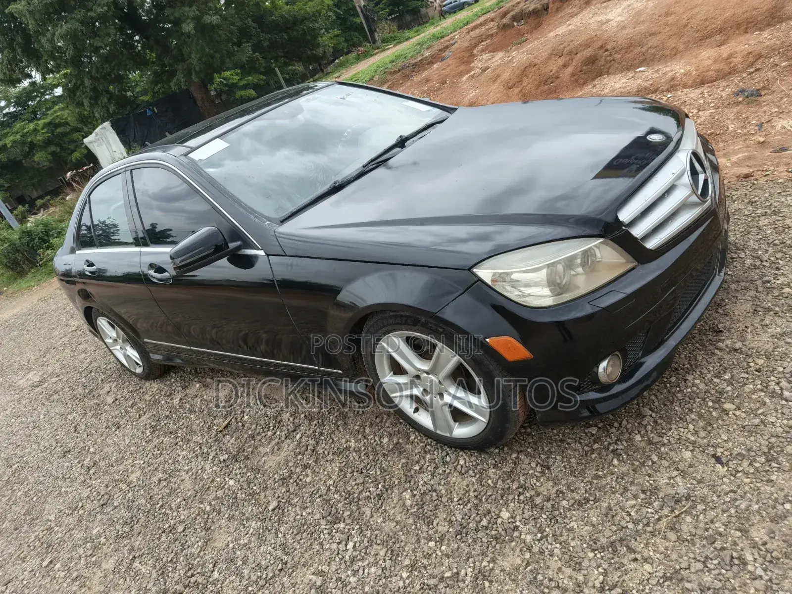 Mercedes-Benz C300 2010 Black