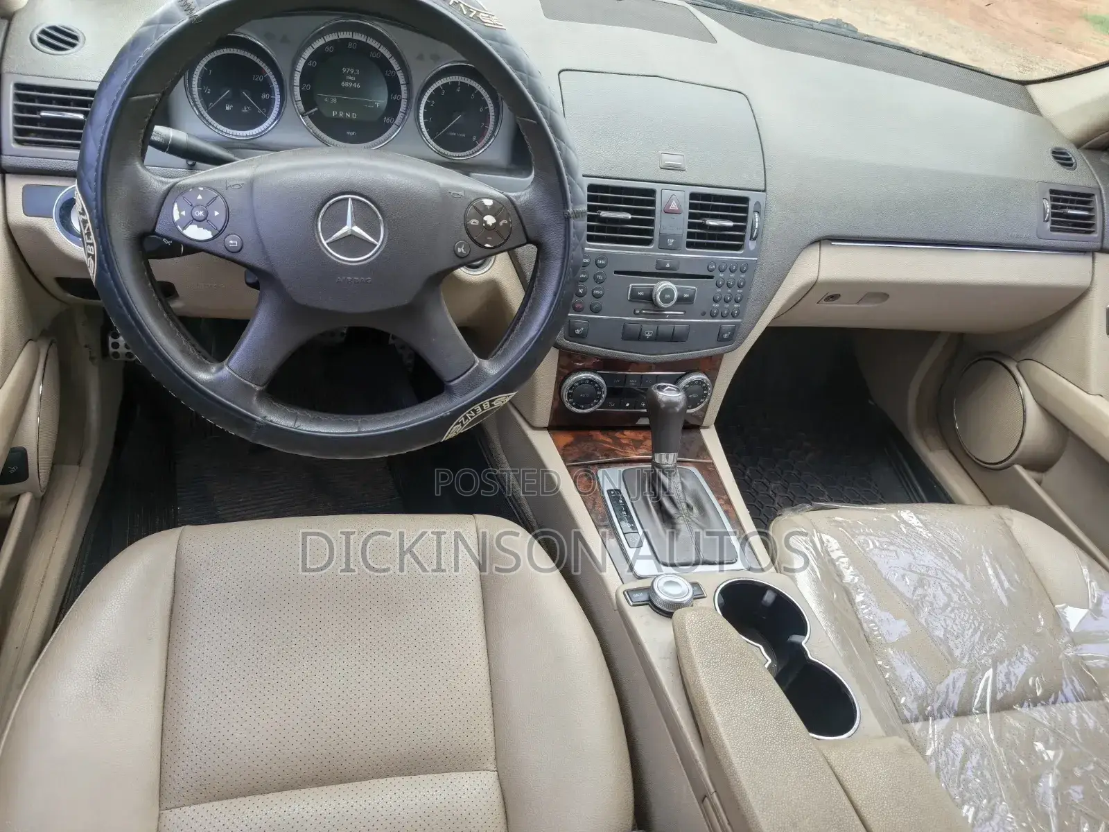 Mercedes-Benz C300 2010 Black