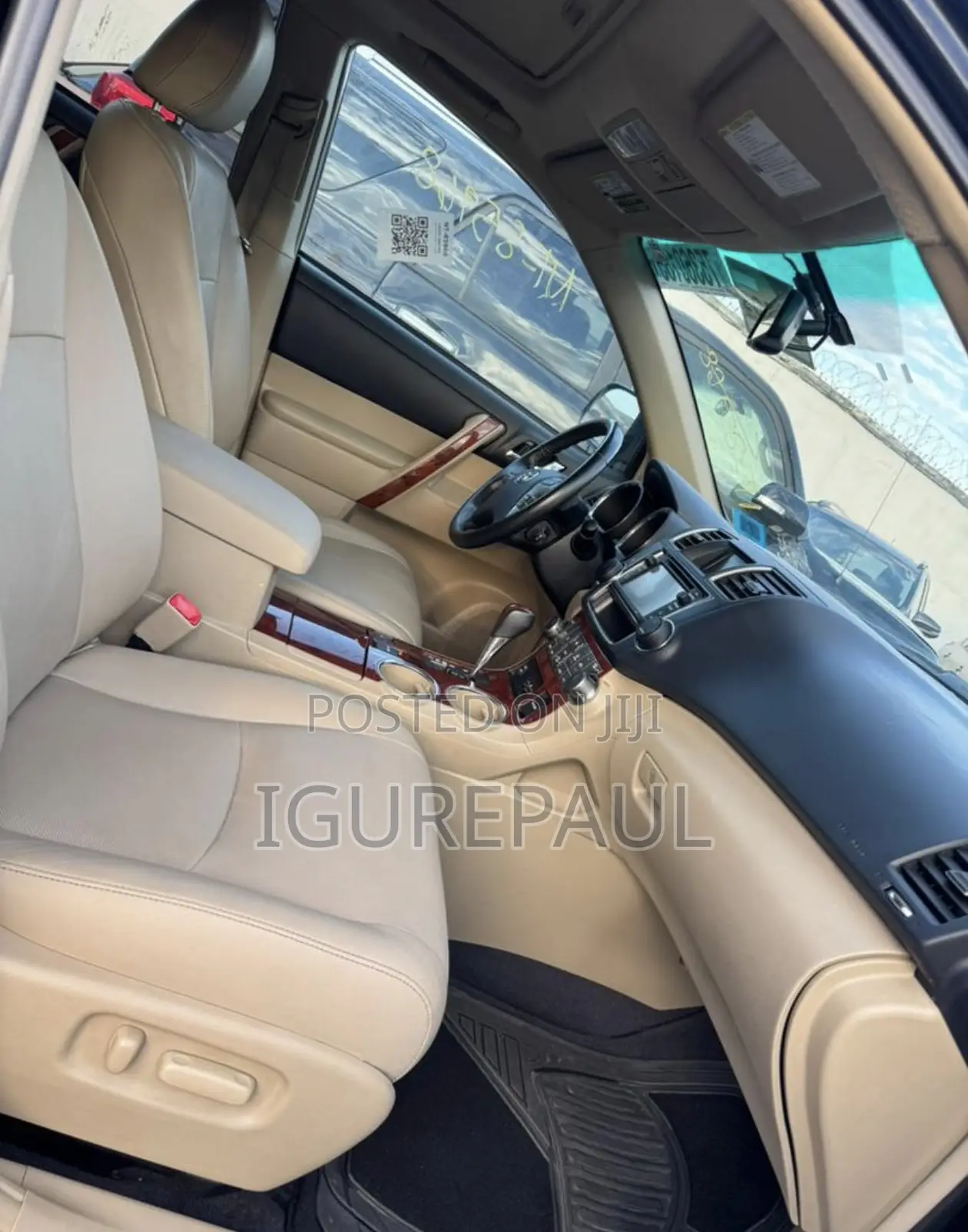 Toyota Highlander Plus 3.5L 4WD 2013 Black