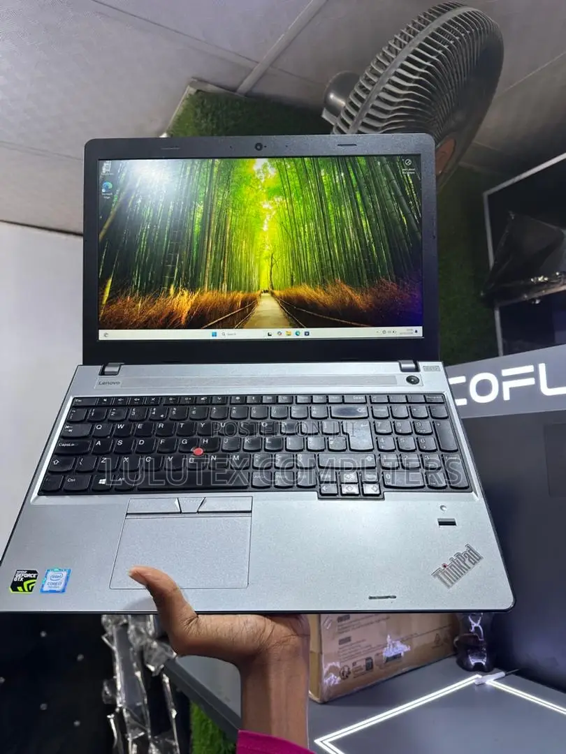 Laptop Lenovo ThinkPad E570 16GB Intel Core i7 SSD 256GB