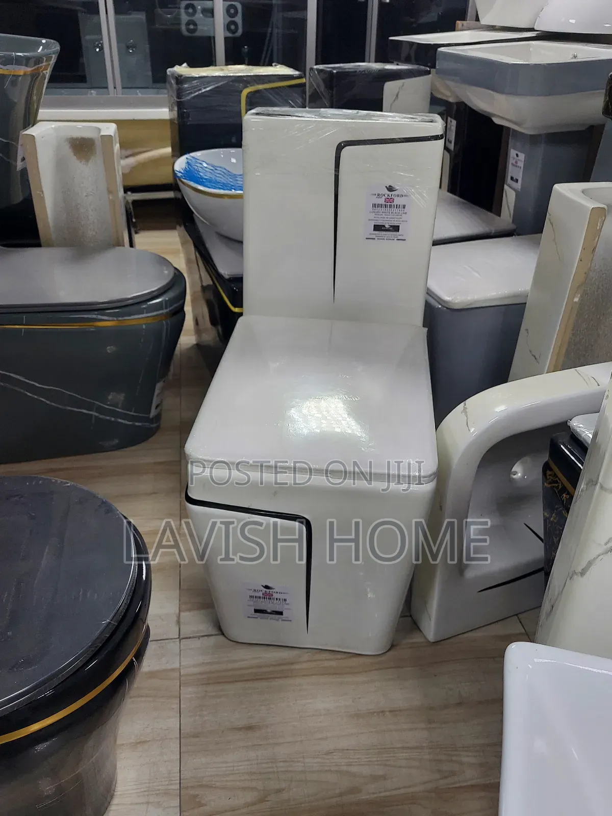 England Water Closet Set