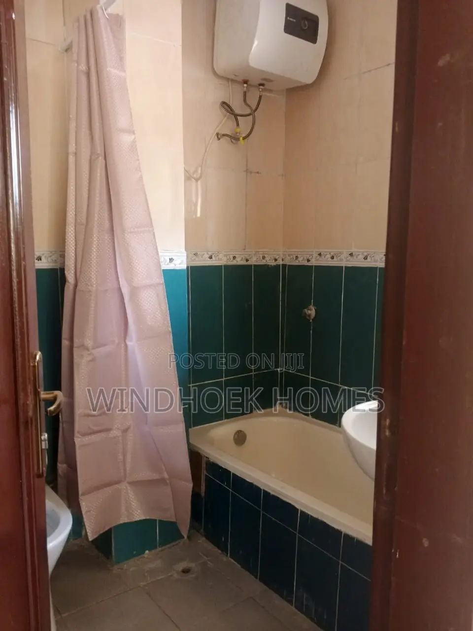 3bdrm Apartment in Maitama for rent