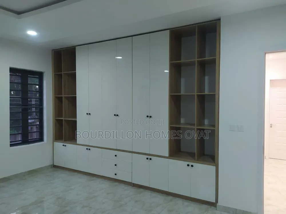 4bdrm Duplex in Victoria Island for sale
