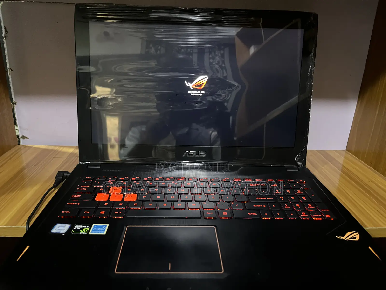 Laptop Asus ROG Strix GL503 24GB Intel Core i7 SSD 512GB