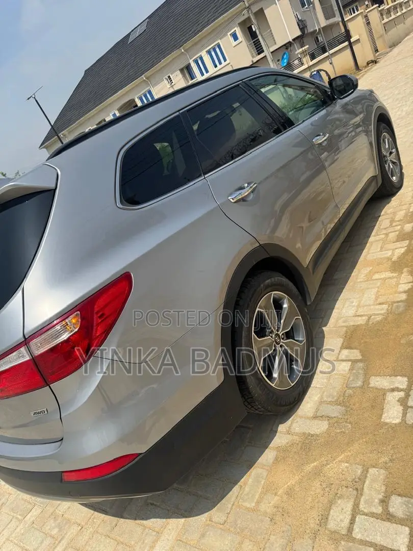 Hyundai Santa Fe 2015 Silver