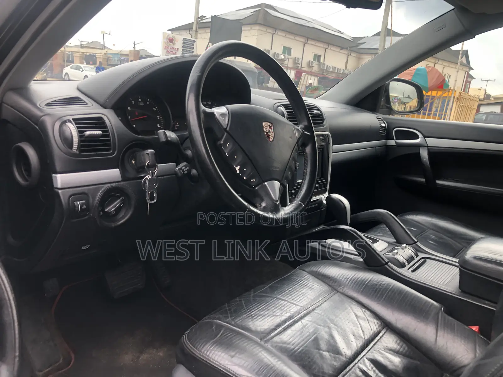 Porsche Cayenne GTS 2010 Black