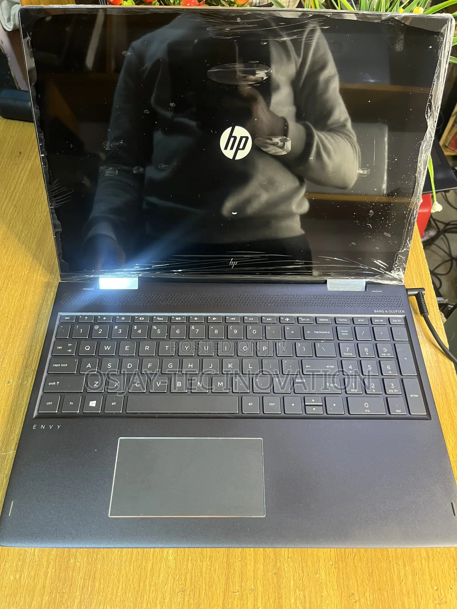 Laptop HP Envy 15 16GB AMD Ryzen 7 SSD 256GB