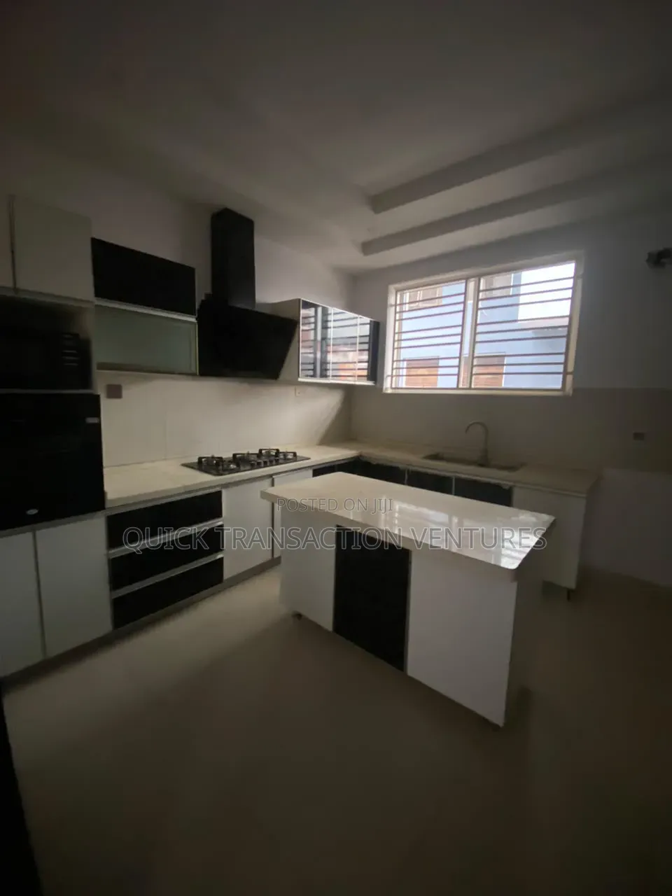 5bdrm Duplex in Address Homes, Osapa london for rent