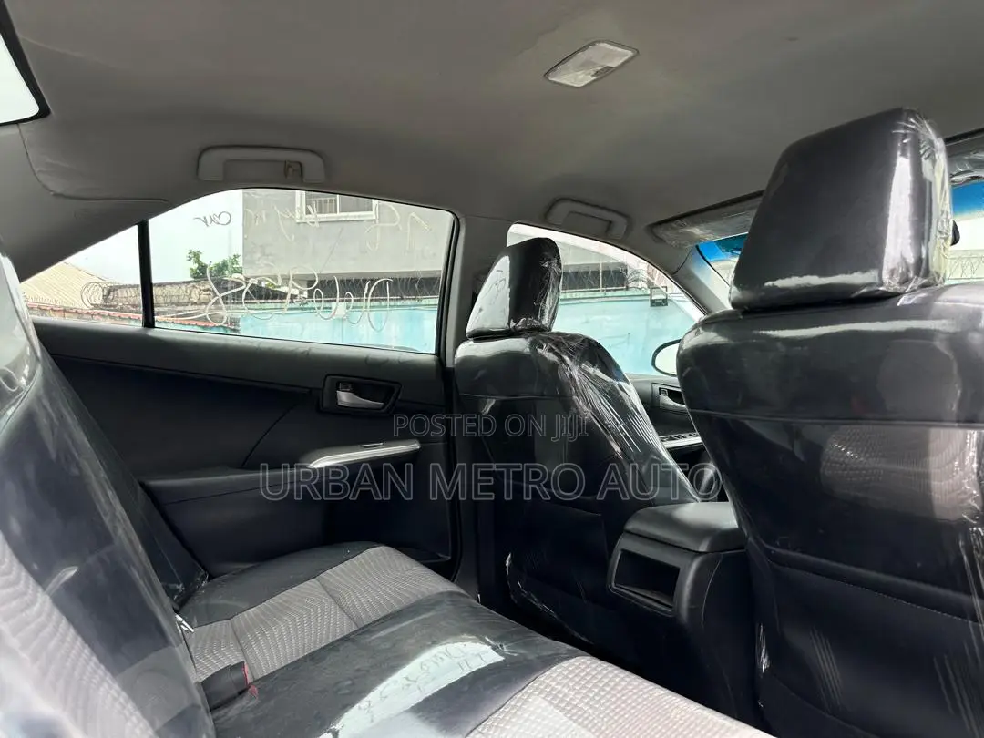 Toyota Camry SE 4dr Sedan (2.5L 4cyl 6A) 2012 Teal