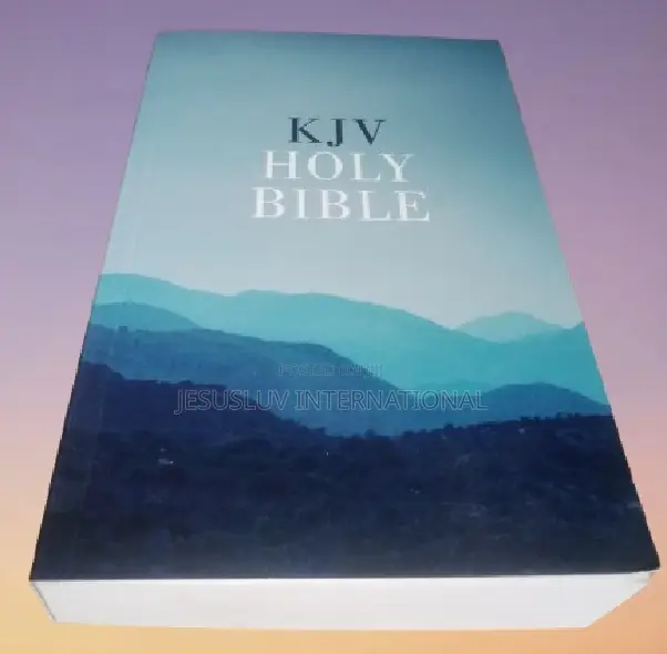 Holy Bible: KJV Value Outreach and Easy to Read
