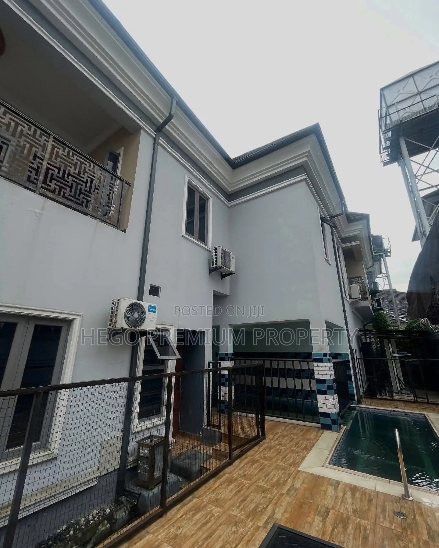 Furnished 6bdrm Duplex in Stadium Estate, Rumuomasi for sale