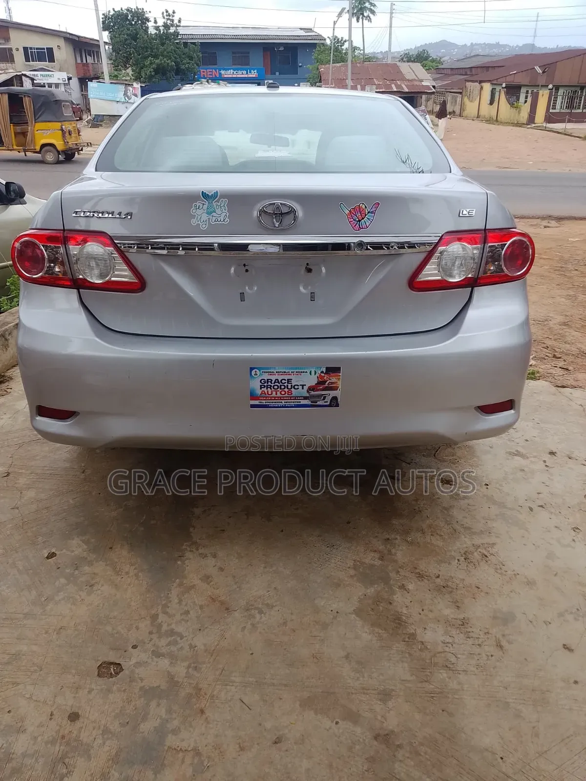 Toyota Corolla L 4dr Sedan (1.8L 4cyl 5M) 2012 Silver