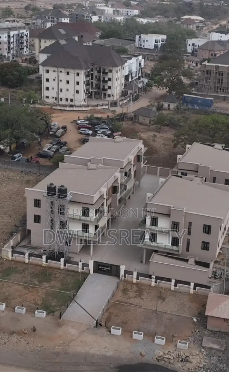 5bdrm Duplex in Ajwa, Kaura for sale